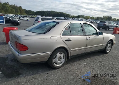 1998 Mercedes-Benz E 430 from USA, damaged, VIN WDBJF70F4WA697125